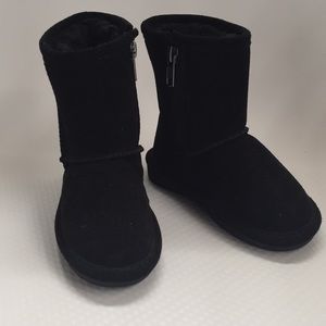 BearPaw black suede toddler boots NWOT